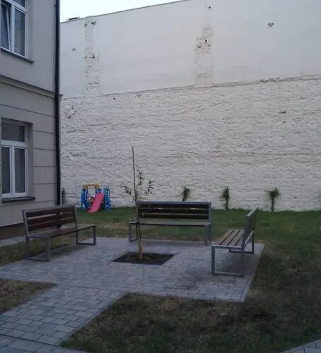 Apartamento Legionów 90 *